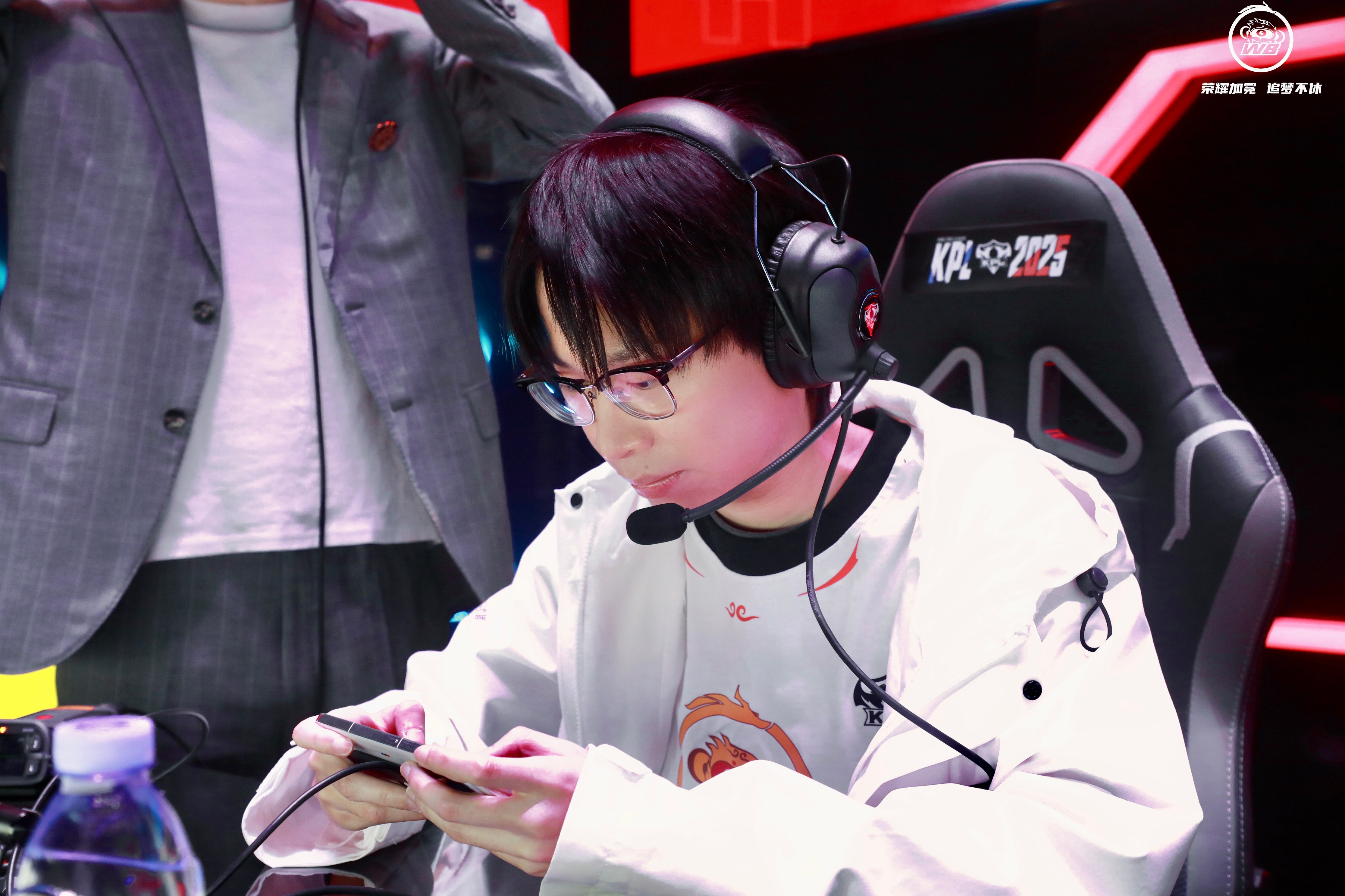 WBG横扫EDG,Meiko一己之力扛起全队 WBG横扫EDG,Meiko一己之力扛起全队