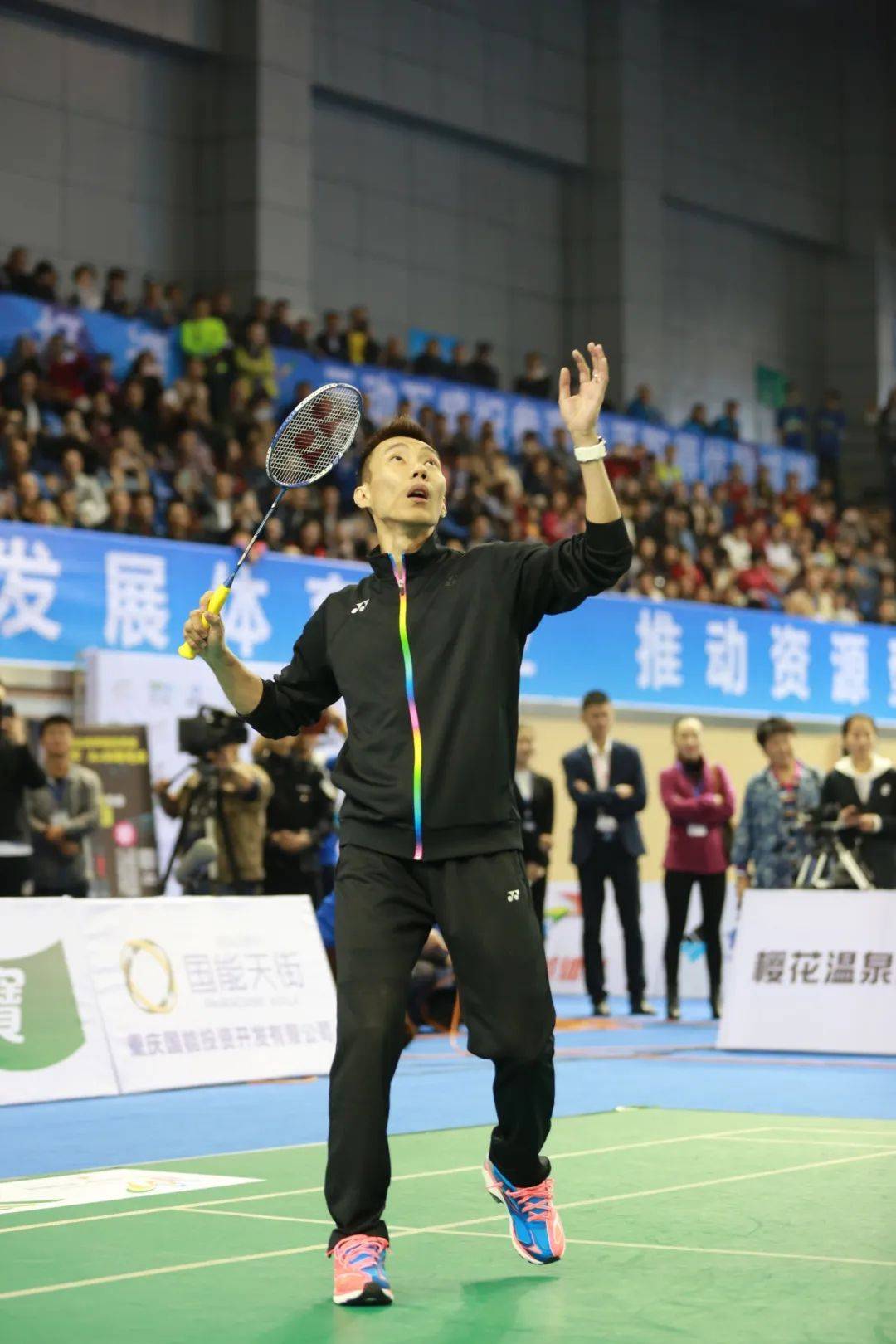 关于印尼羽毛球队翻盘韩国羽毛球队，李宗伟统治全场的信息