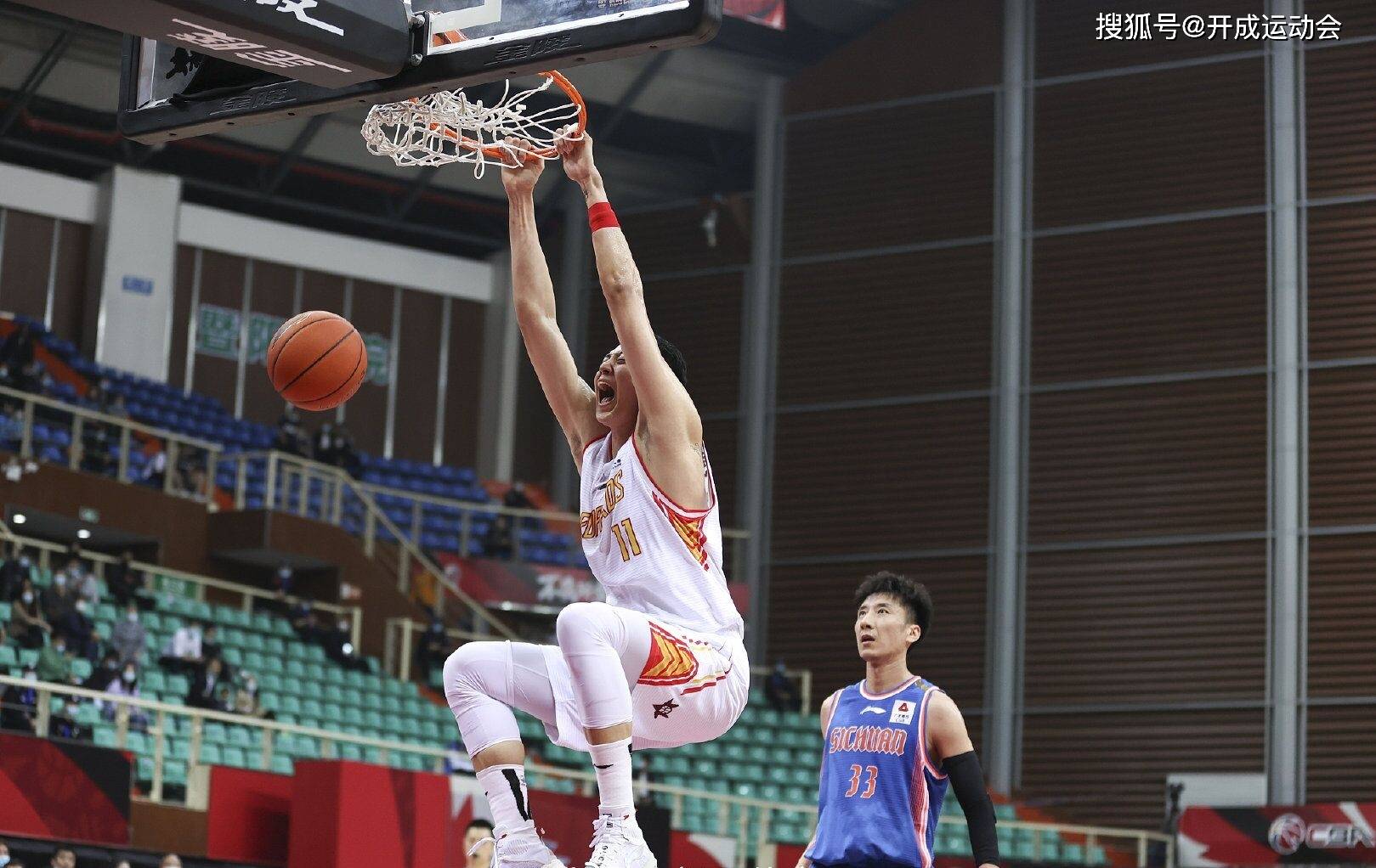 关于希腊男篮横扫法国男篮,布克三分雨点燃全场的信息 关于希腊男篮横扫法国男篮,布克三分雨点燃全场的信息