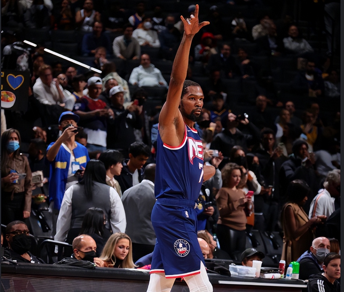 篮网凭借杜兰特绝杀赢得季后赛关键战