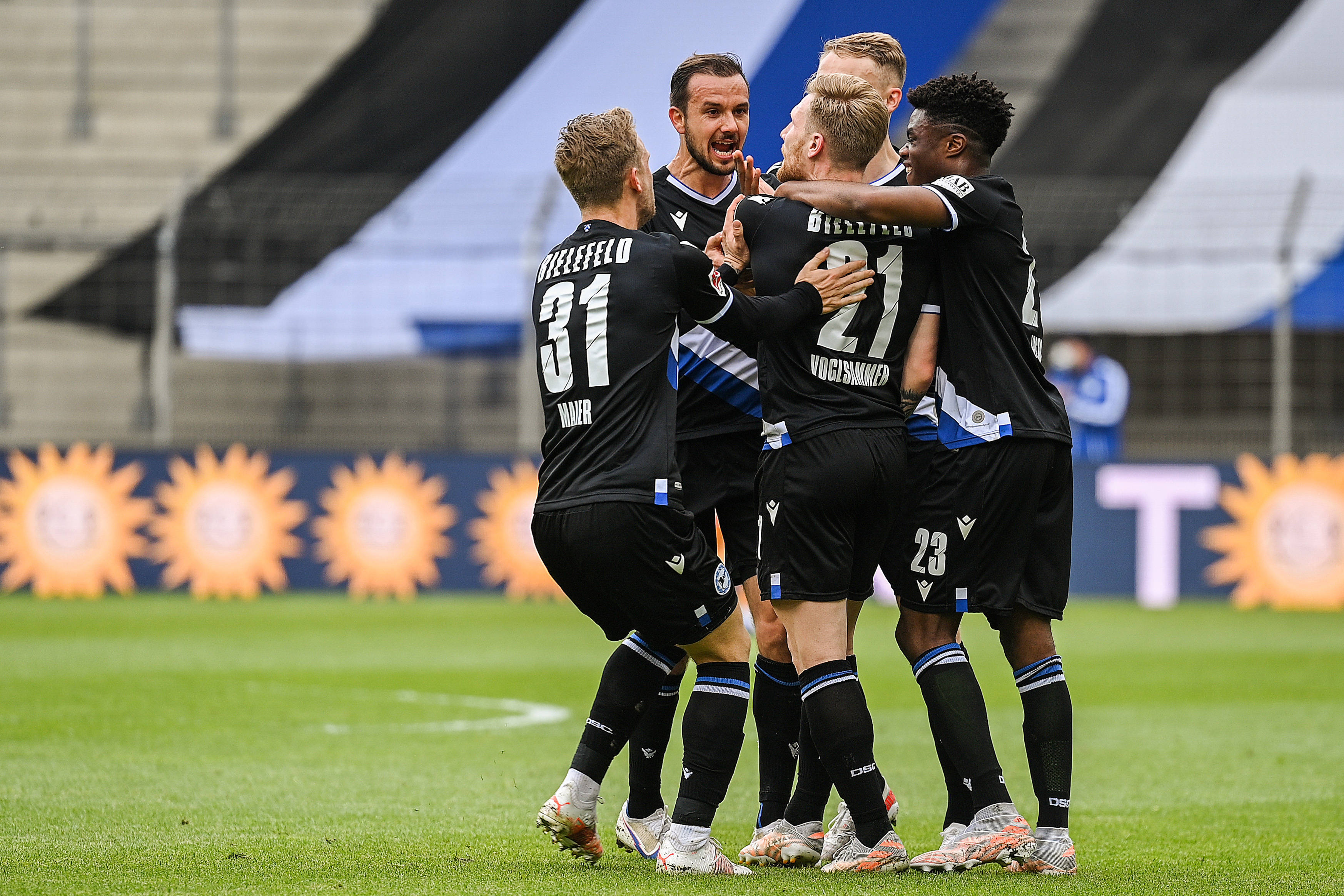 不莱梅在德国联赛中获得胜利