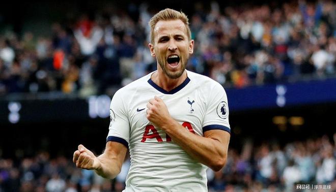 关于哈里·凯恩闪耀球场，成为热刺比赛中的焦点人物的信息