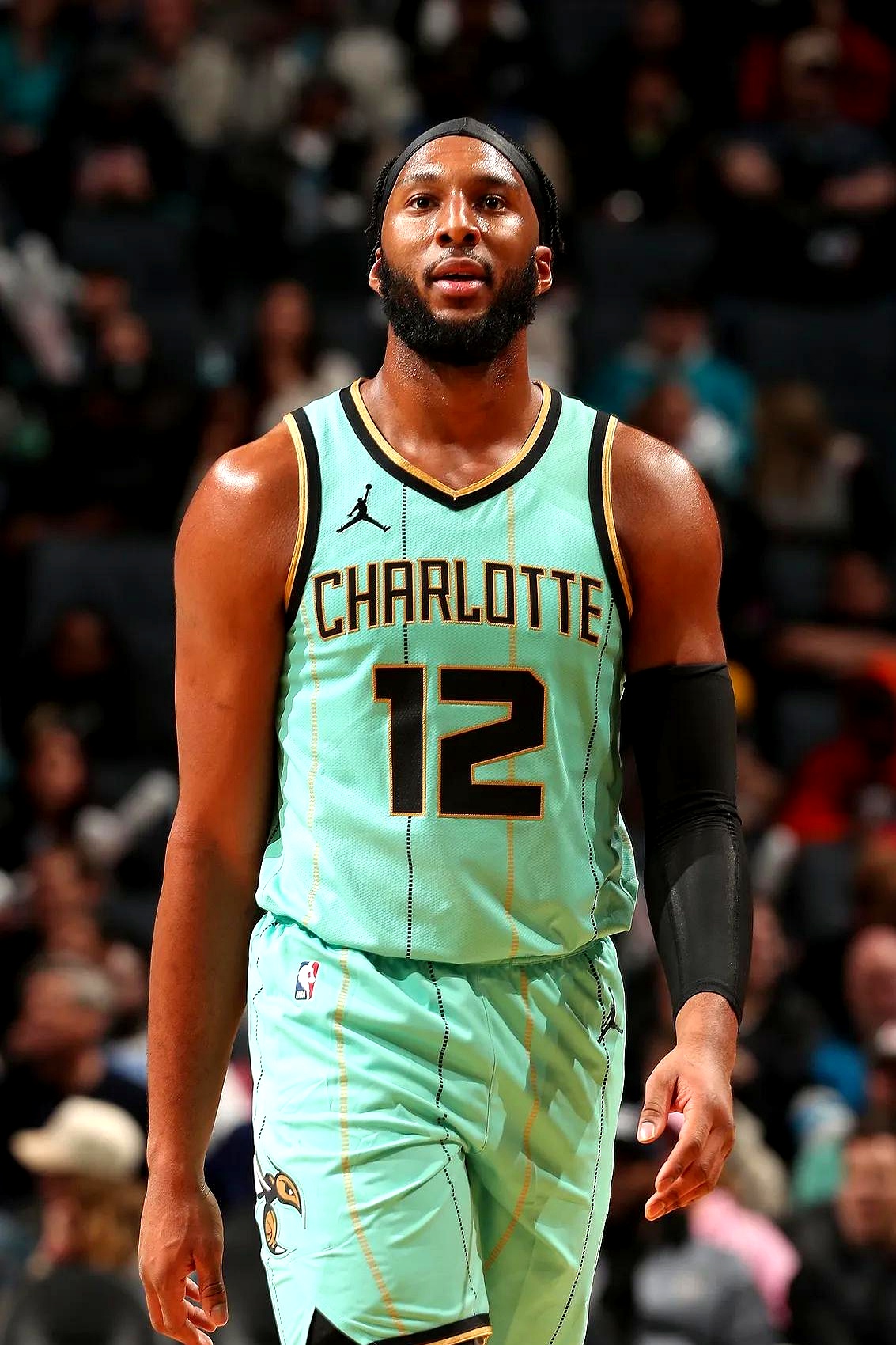 PG中国登录入口-包含火箭阵容调整赢家千篇一律，幸运阵容华丽回归的词条