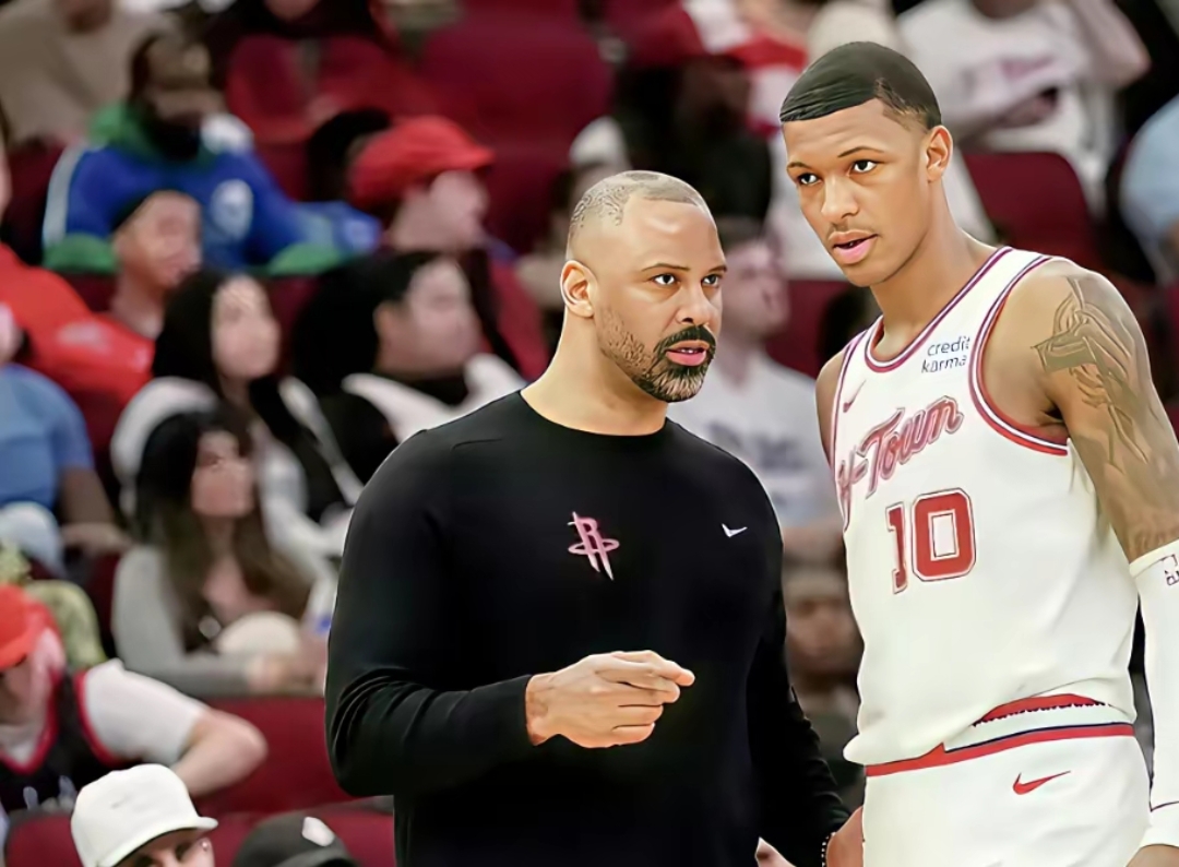 包含火箭阵容调整赢家千篇一律，幸运阵容华丽回归的词条