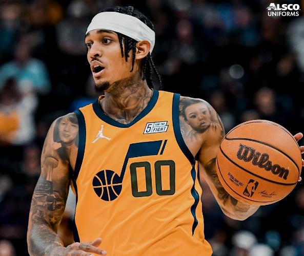 爵士轻取尼克斯，戈贝尔刷新纪录