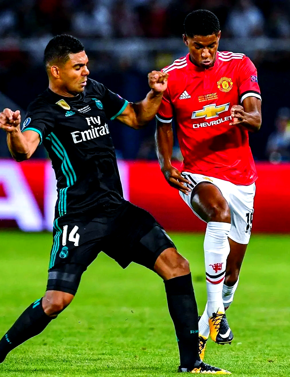 曼联绝杀波兰，卡塞米罗惊艳四座