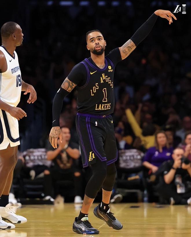 凯尔特人轻取魔术，拉塞尔送出助攻