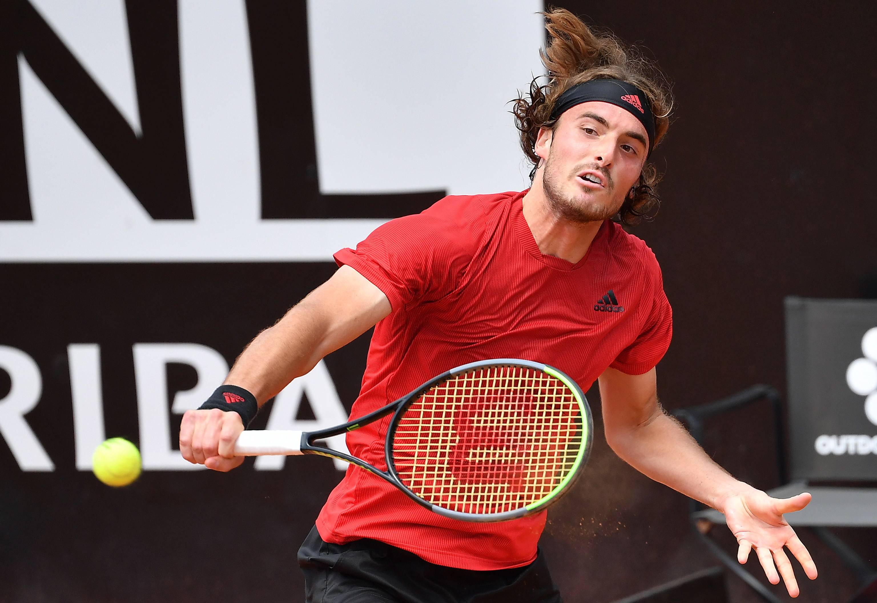 包含欧洲网球队力克西班牙网球队,西西帕斯统治全场的词条 包含欧洲网球队力克西班牙网球队,西西帕斯统治全场的词条