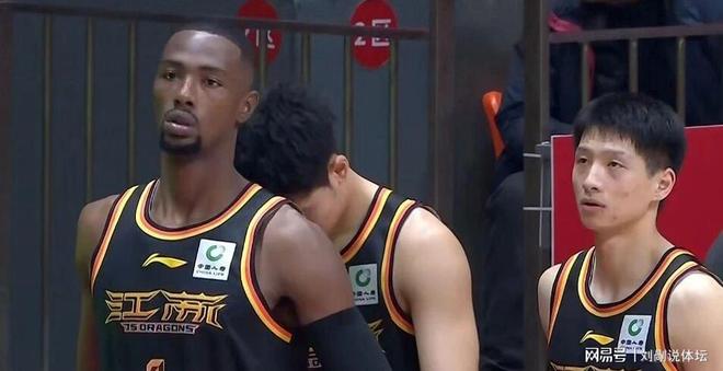 PG电子娱乐-上海男篮实力强劲，一举击败对手夺得胜利的简单介绍