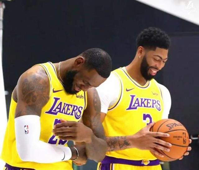 PG电子APP链接-猛龙碾压独行侠，浓眉哥统治全场