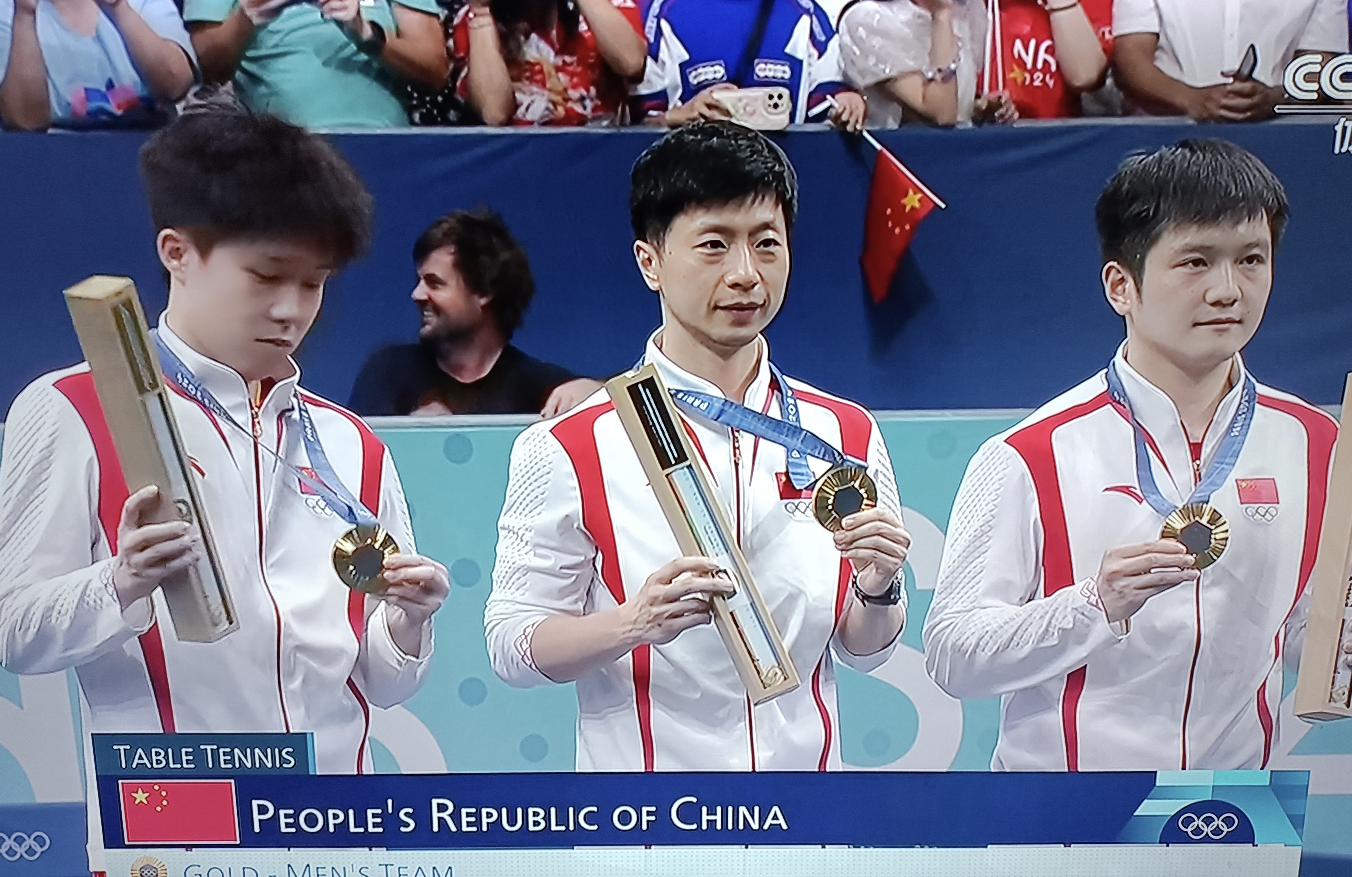 PG电子游戏-中国乒乓球队险胜瑞典乒乓球队，马龙完成帽子戏法的简单介绍