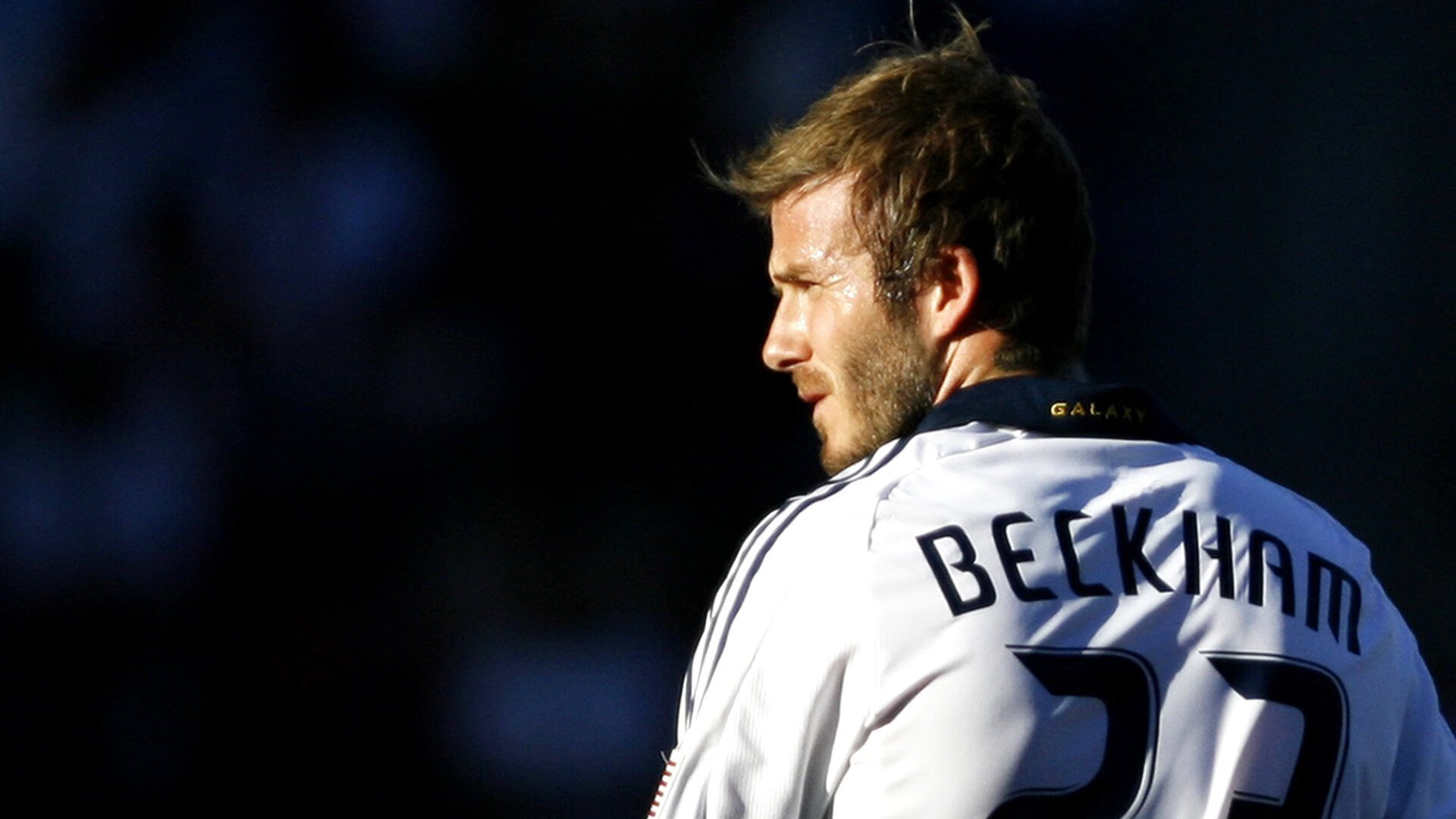 佩德里终场绝杀定乾坤，马赛逆境翻盘比利亚雷亚尔上演欧战传奇